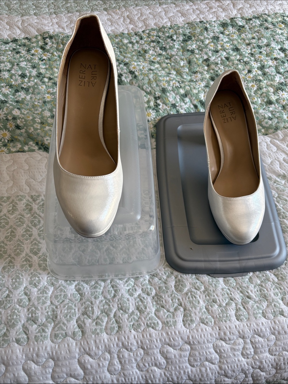 Naturalizer Pearl White Round-Toe Pumps